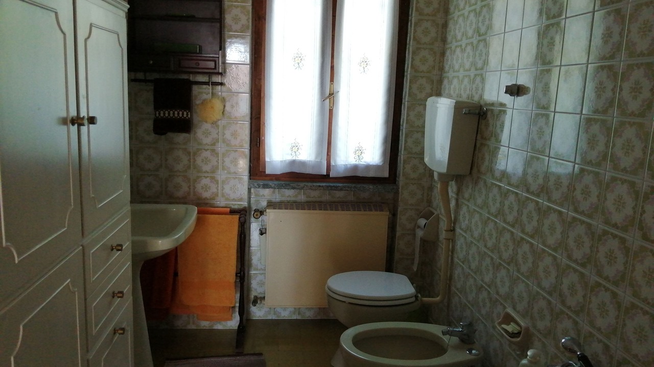 Photo of Bathroom in Asso
