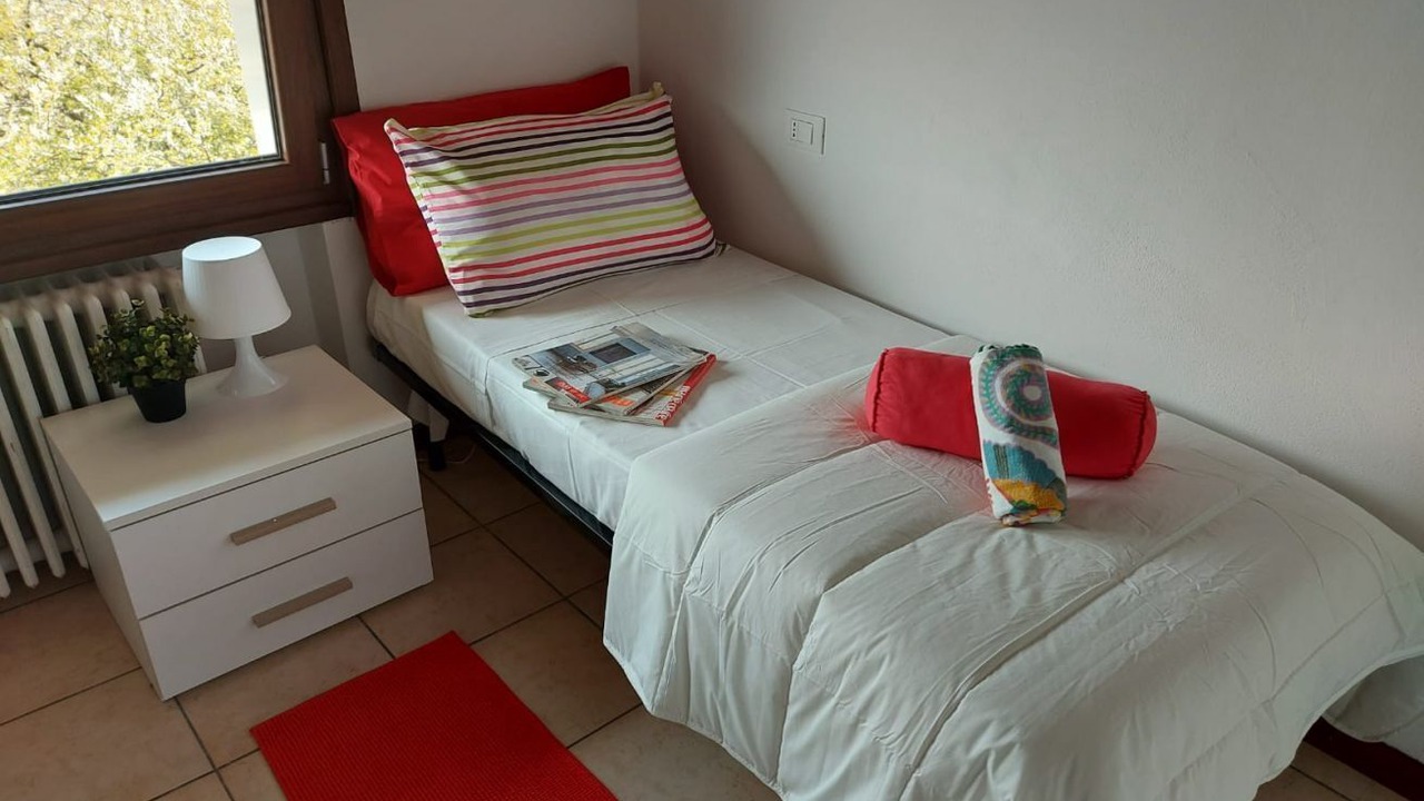 Photo of Bedroom in Travedona-Monate