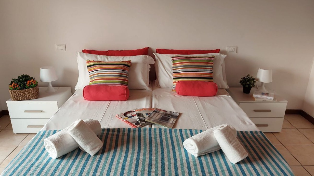 Photo of Bedroom in Travedona-Monate