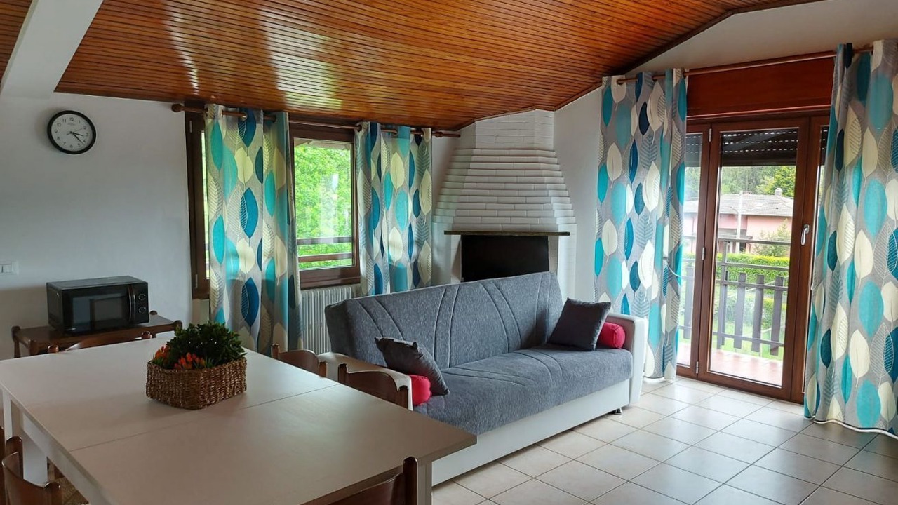 Photo of Livingroom in Travedona-Monate