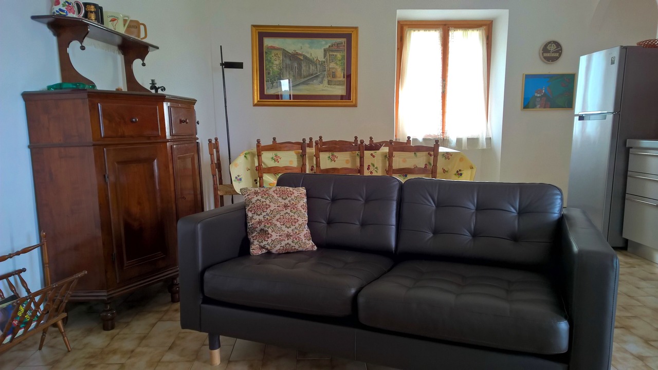 Photo of Livingroom in Prabione