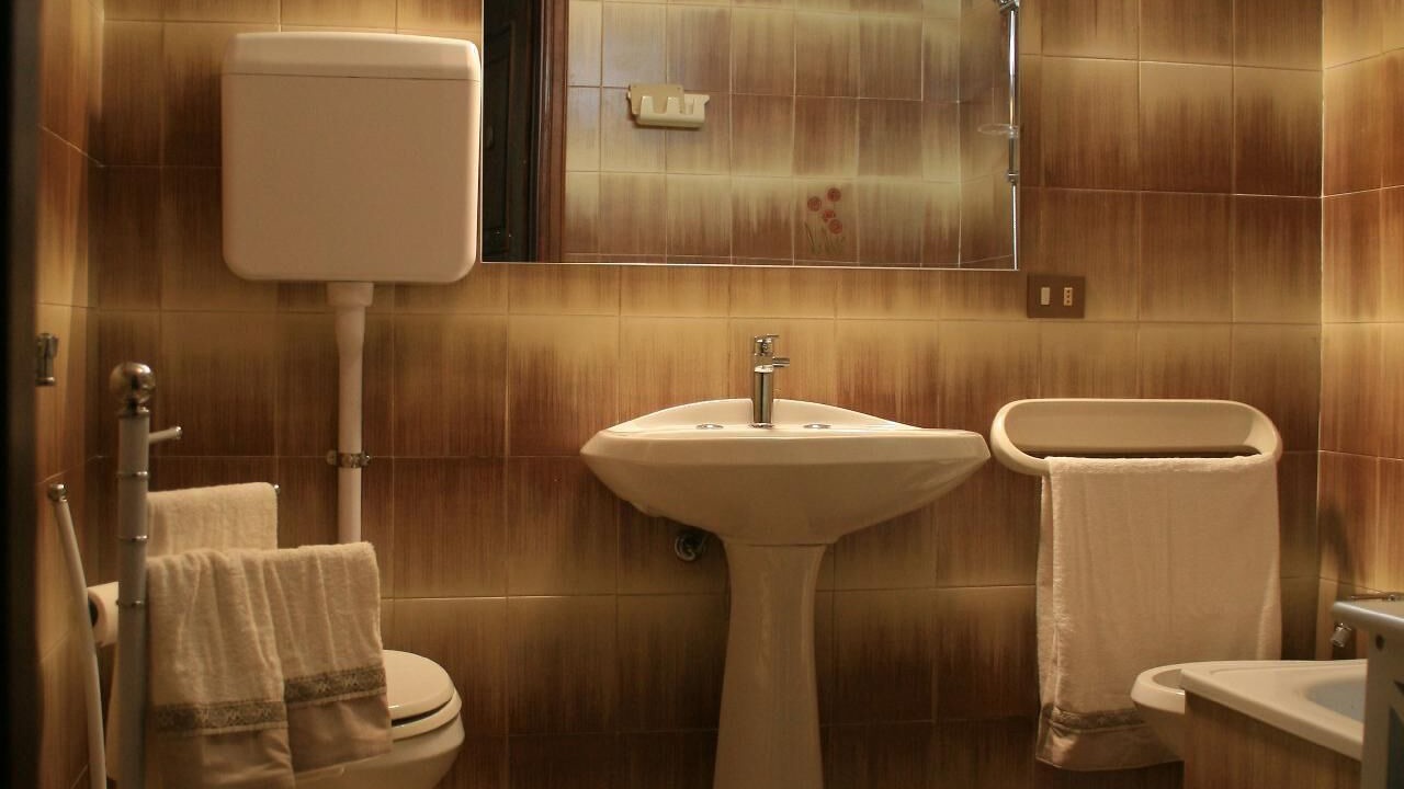 Photo of Bathroom in Aer
