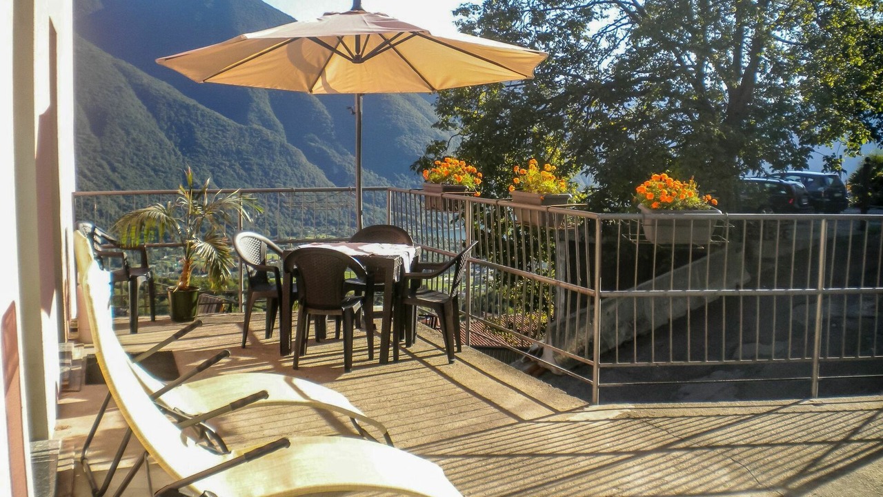 Photo of Outdoor in Corrido