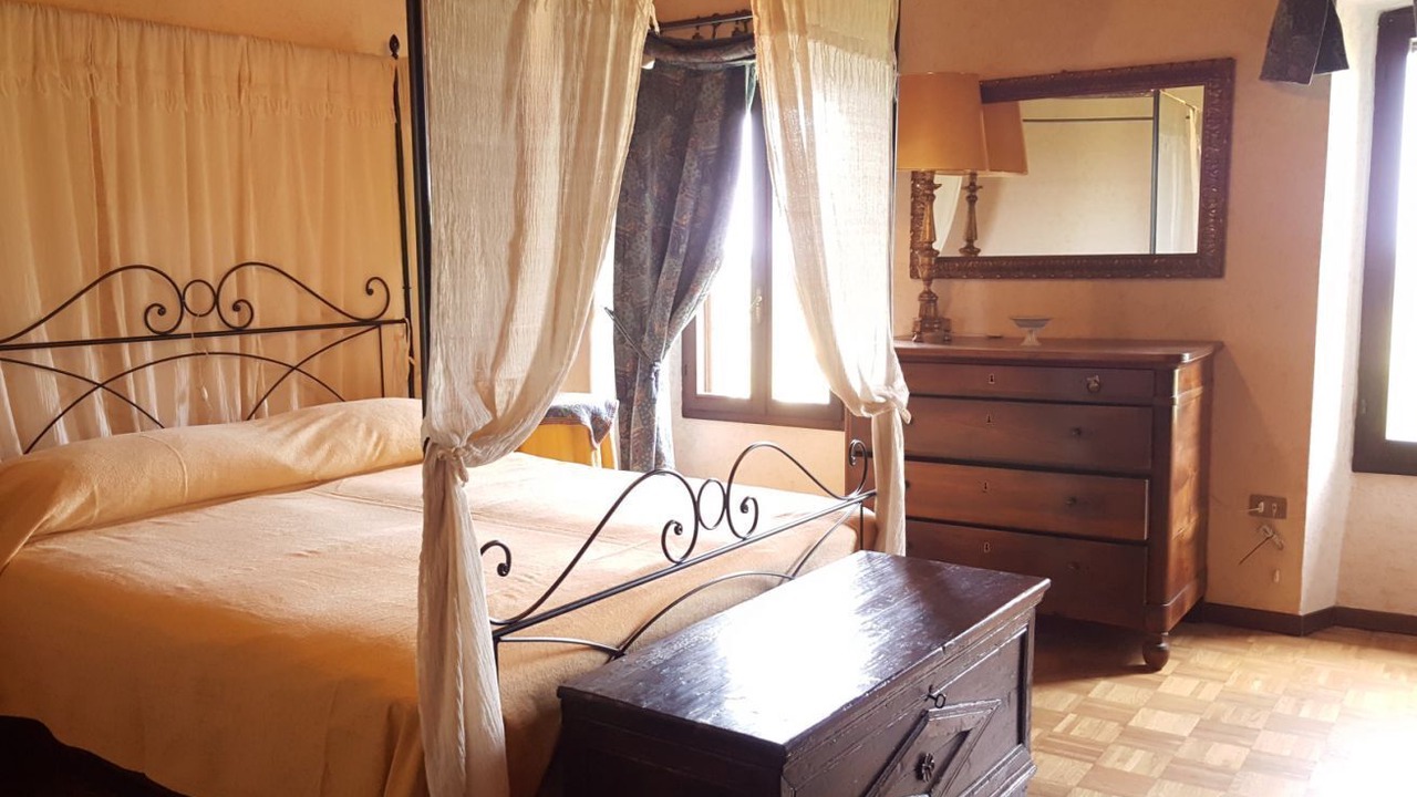 Photo of Bedroom in Pozzolengo