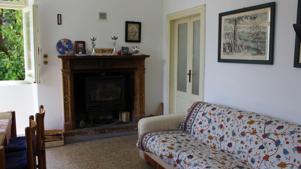 Photo of Livingroom in Sormano