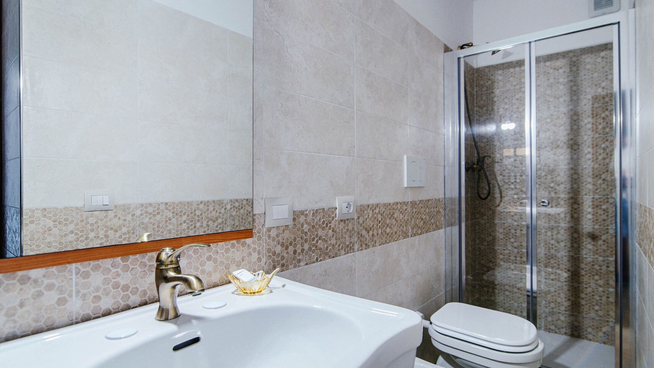 Photo of Bathroom in Como