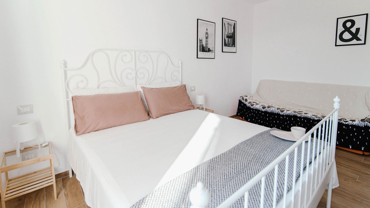 Photo of Bedroom in Como