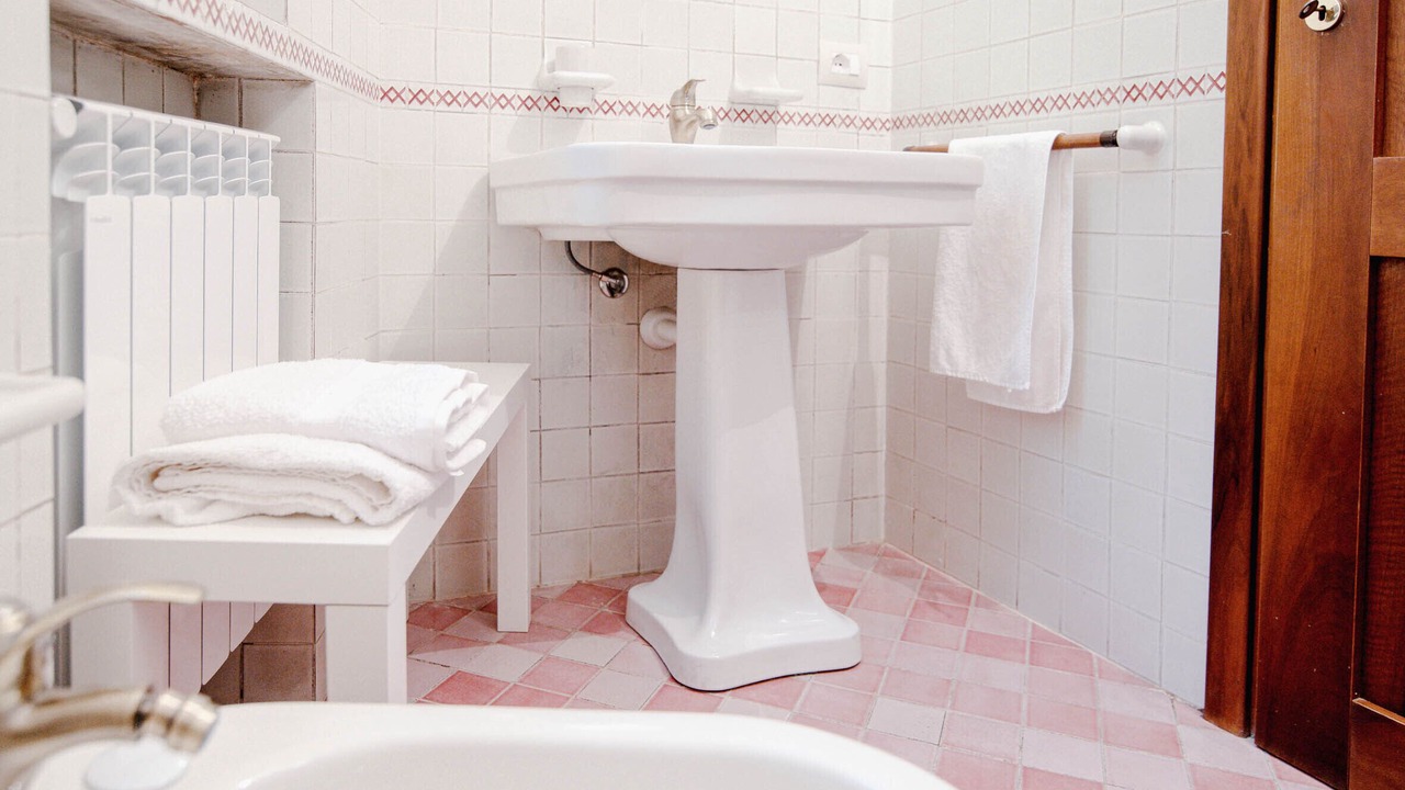Photo of Bathroom in Como