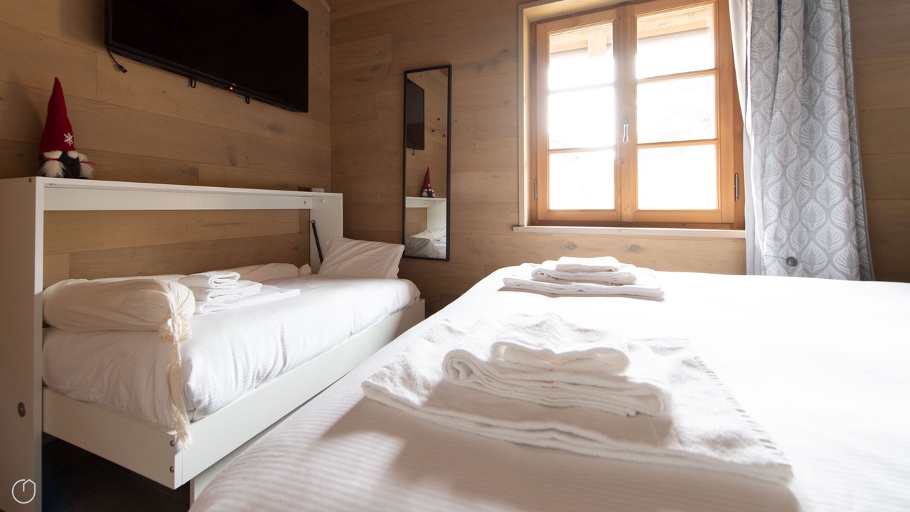 Photo of Bedroom in Turri Piano