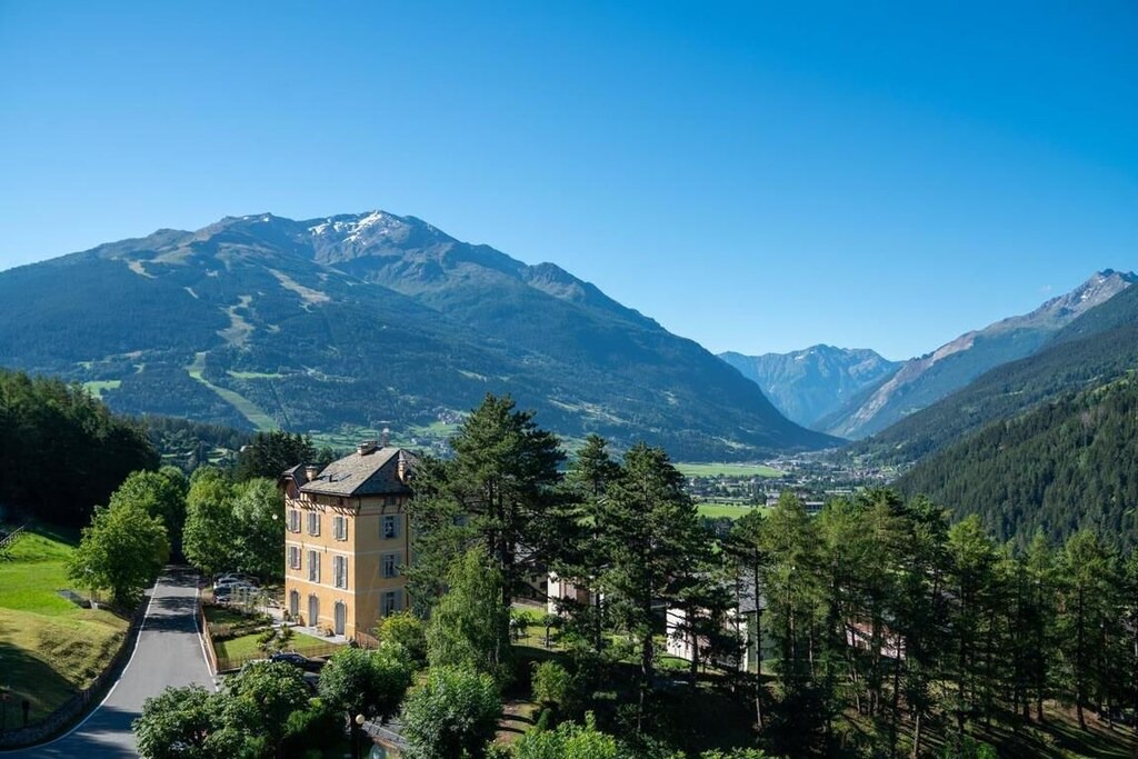 Photo of Outdoor in Premadio