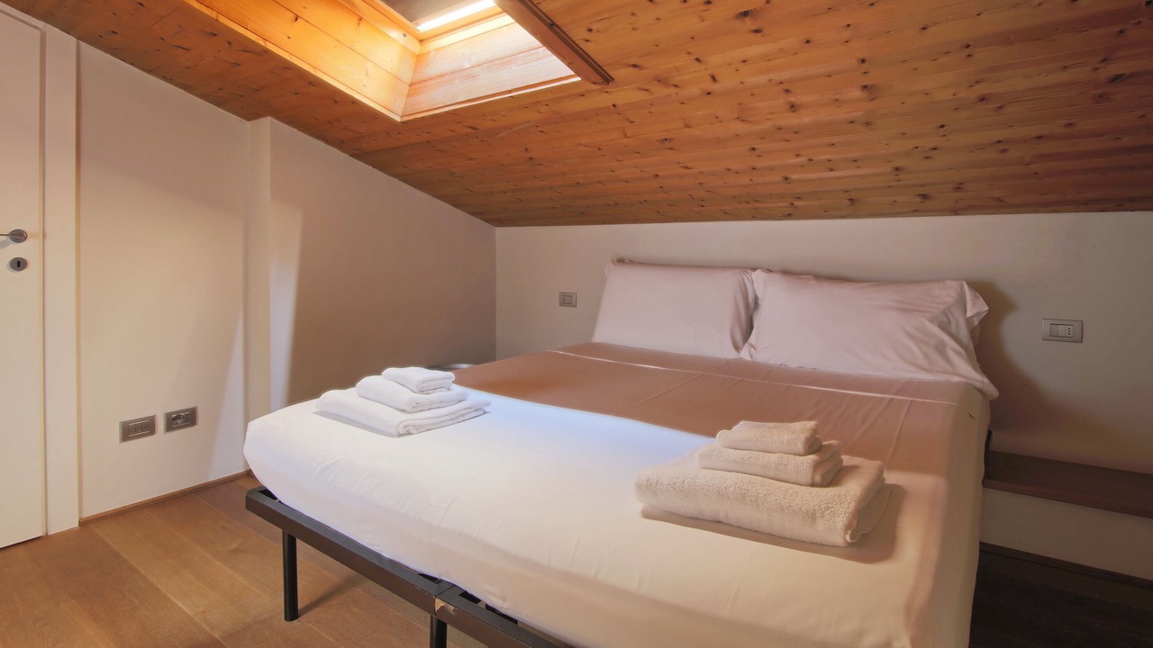 Photo of Bedroom in Torno