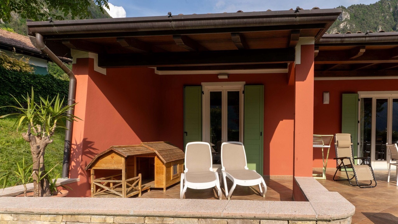 Photo of Patio Balcony in Crone