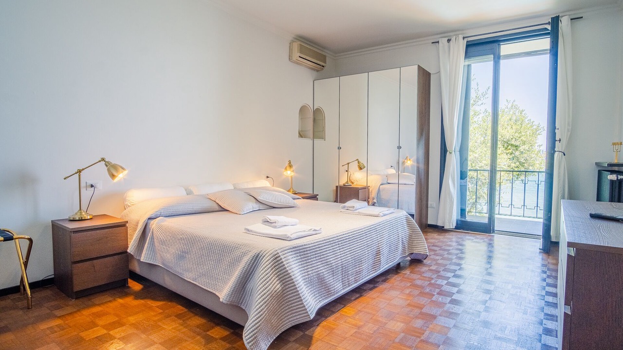 Photo of Bedroom in Desenzano del Garda