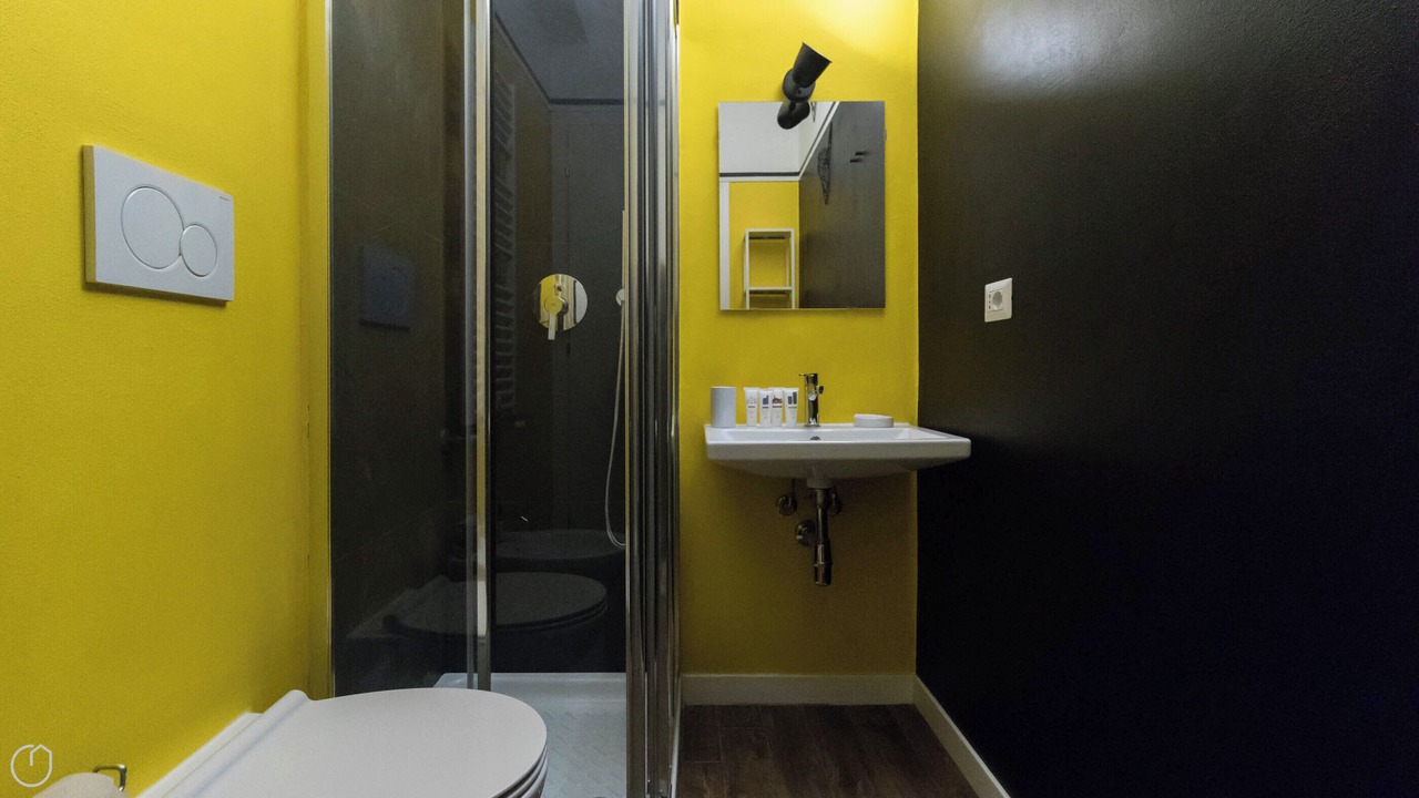 Photo of Bathroom in Central Station