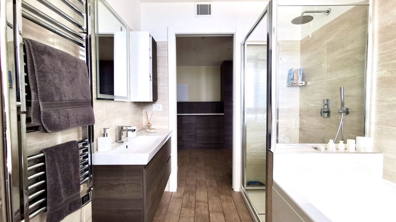 Photo of Bathroom in Perledo