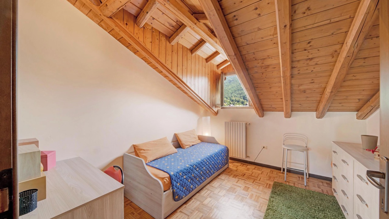 Photo of Bedroom in Esino Lario