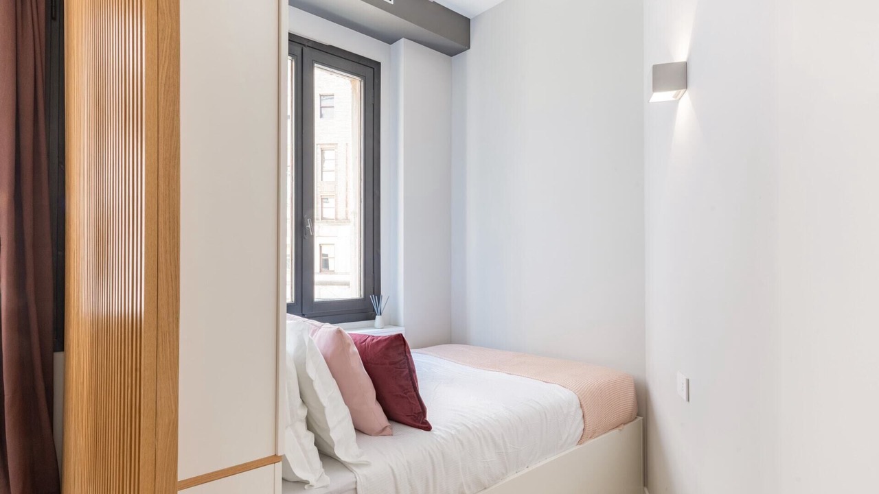 Photo of Bedroom in Milan Centre