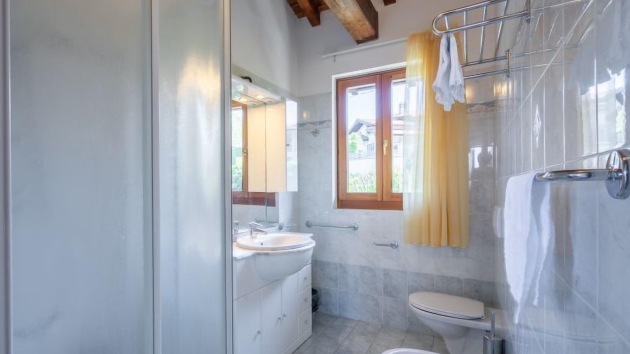 Photo of Bathroom in Luino