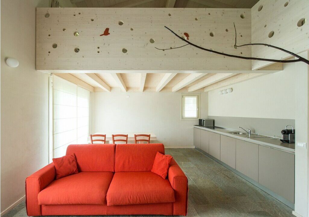 Photo of Livingroom in Prestine