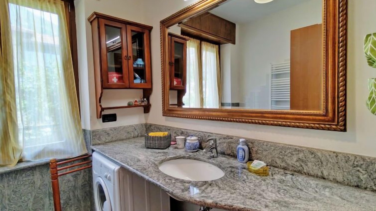 Photo of Bathroom in Gera Lario