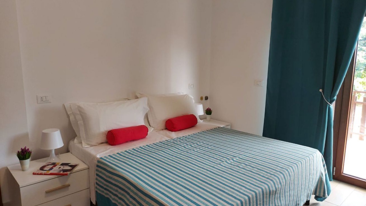Photo of Bedroom in Travedona-Monate