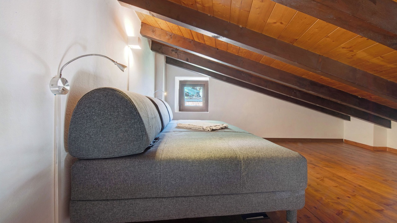 Photo of Bedroom in Dongo