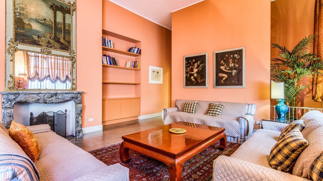 Photo of Livingroom in Chinatown