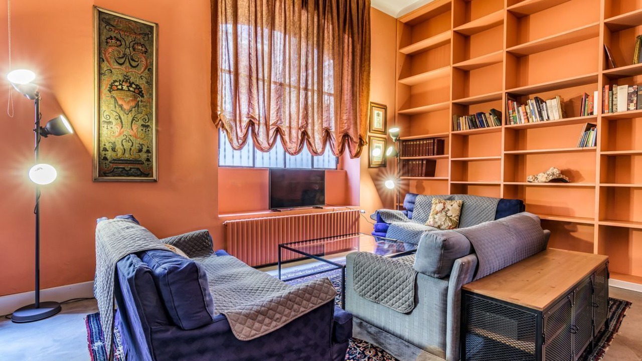 Photo of Livingroom in Chinatown