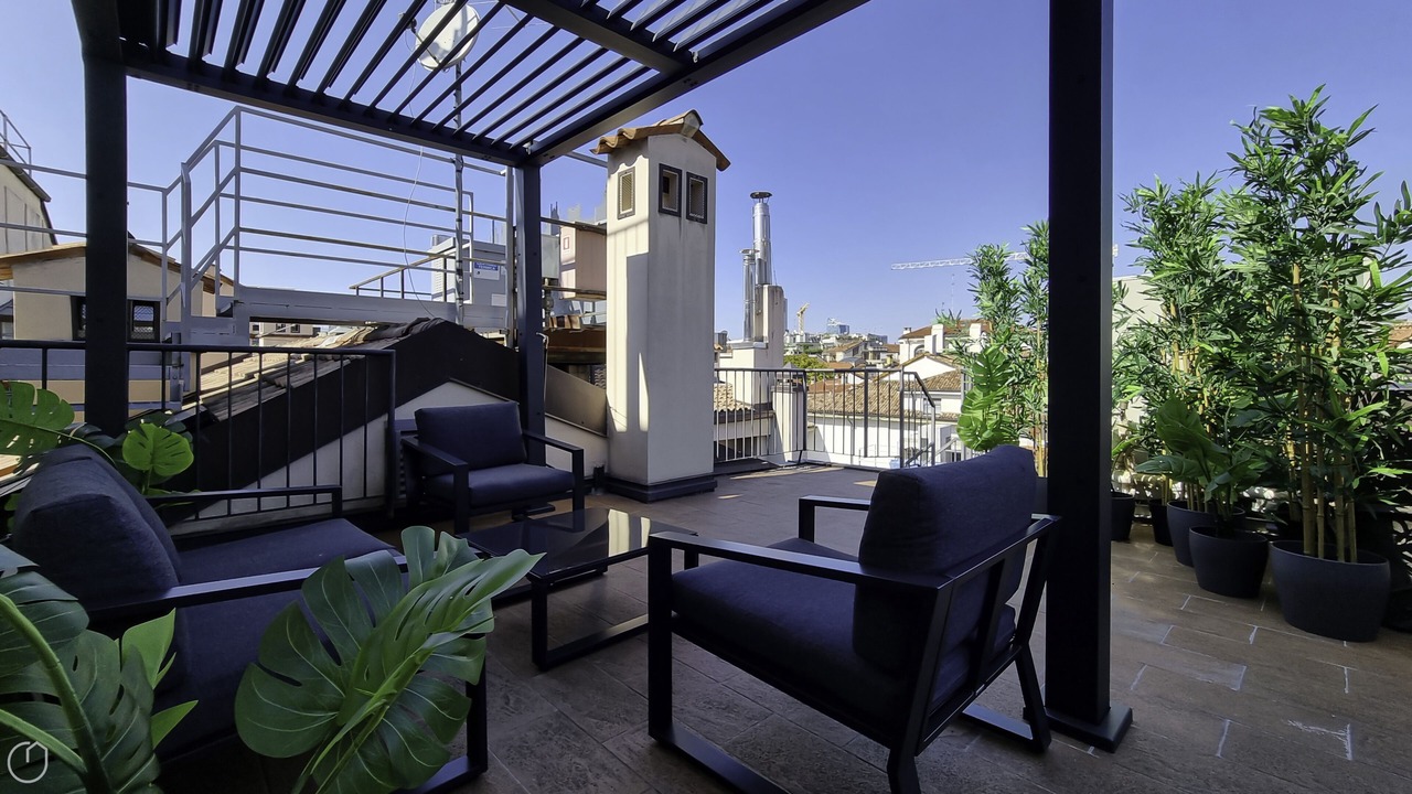 Photo of Patio Balcony in San Babila