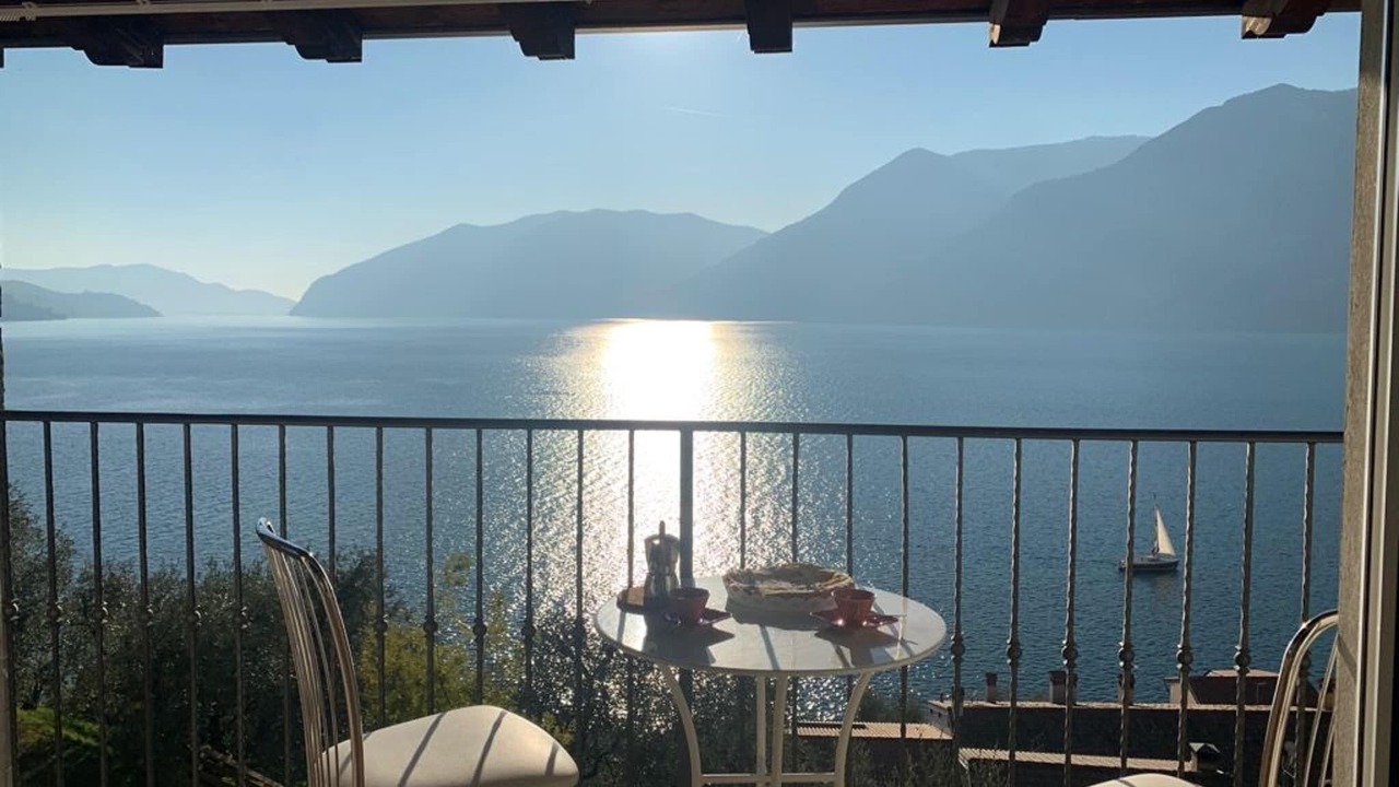 Photo of Patio Balcony in Marone
