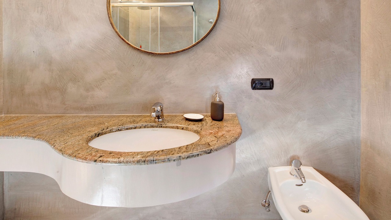 Photo of Bathroom in Teola