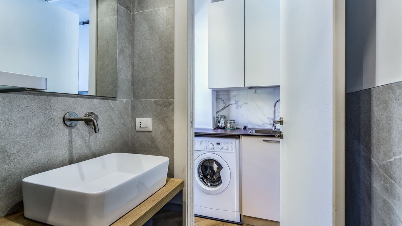 Photo of Bathroom in San Cristoforo Sul Naviglio