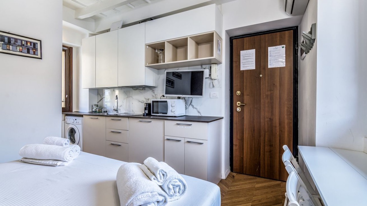 Photo of Bedroom in San Cristoforo Sul Naviglio