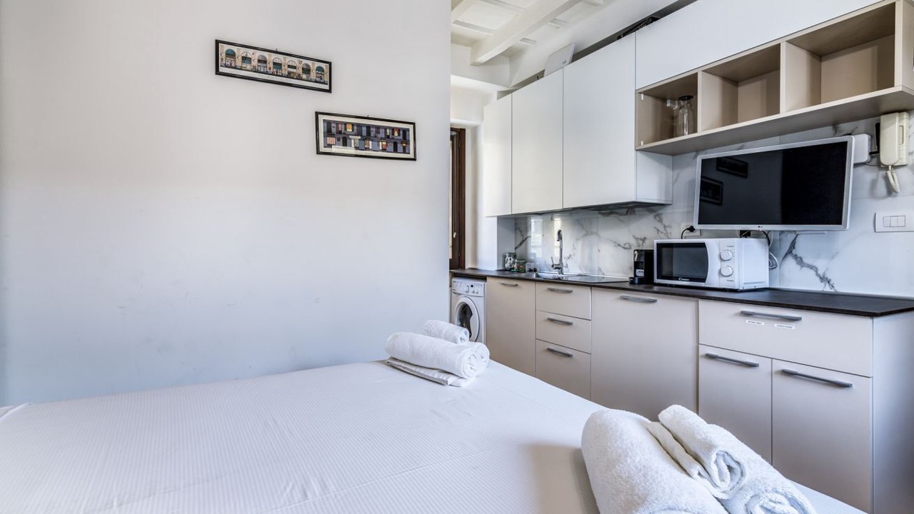 Photo of Bedroom in San Cristoforo Sul Naviglio