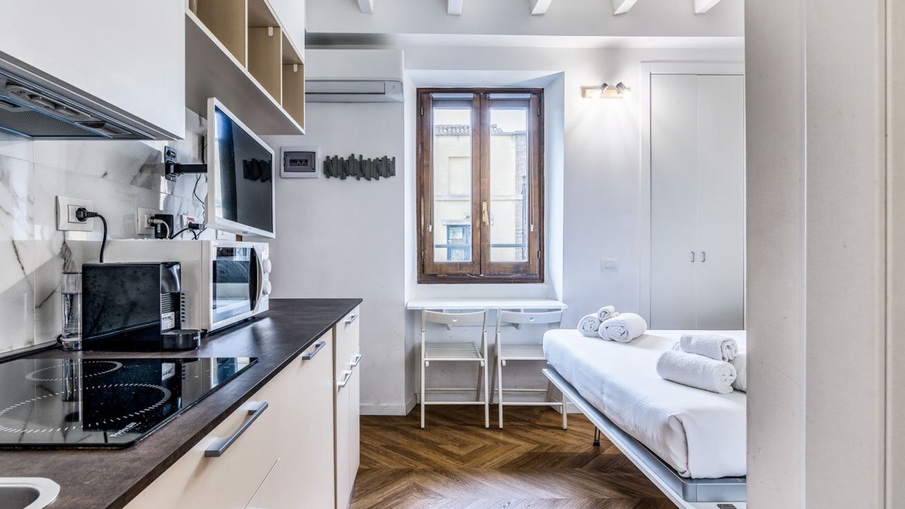 Photo of Bedroom in San Cristoforo Sul Naviglio