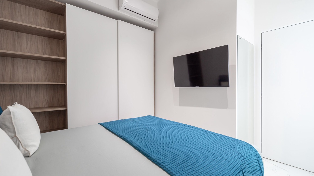 Photo of Bedroom in Milan Centre