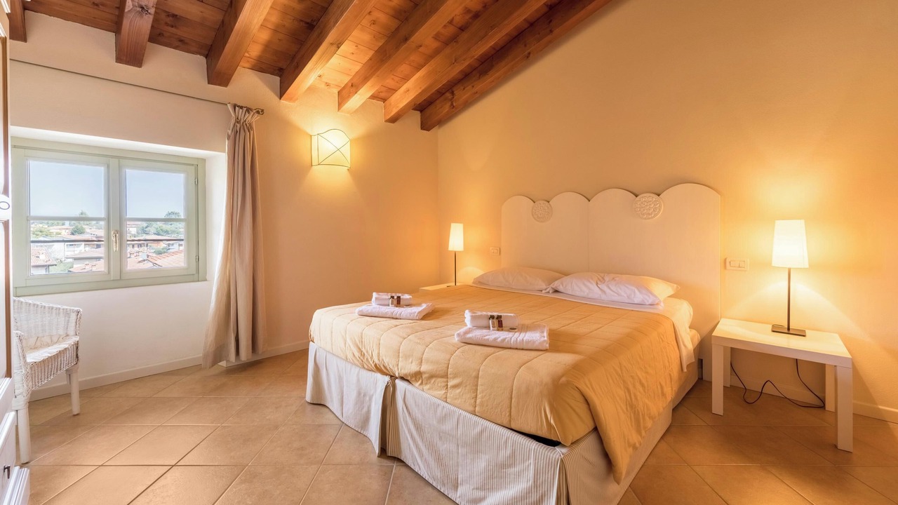 Photo of Bedroom in San Felice del Benaco