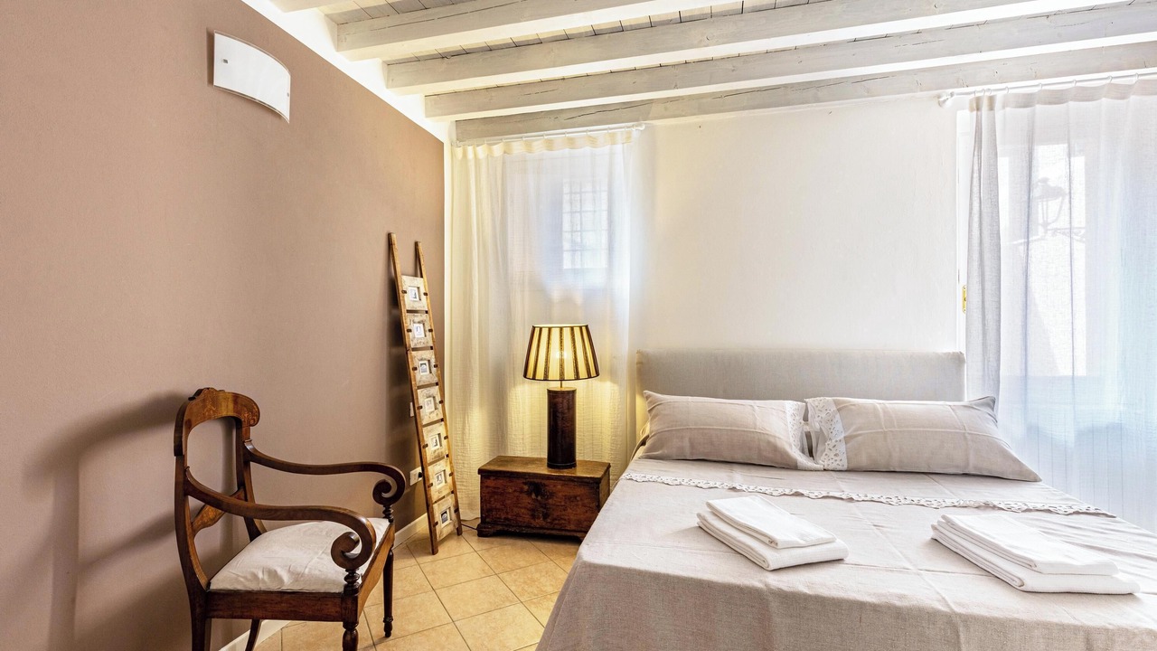 Photo of Bedroom in San Felice del Benaco