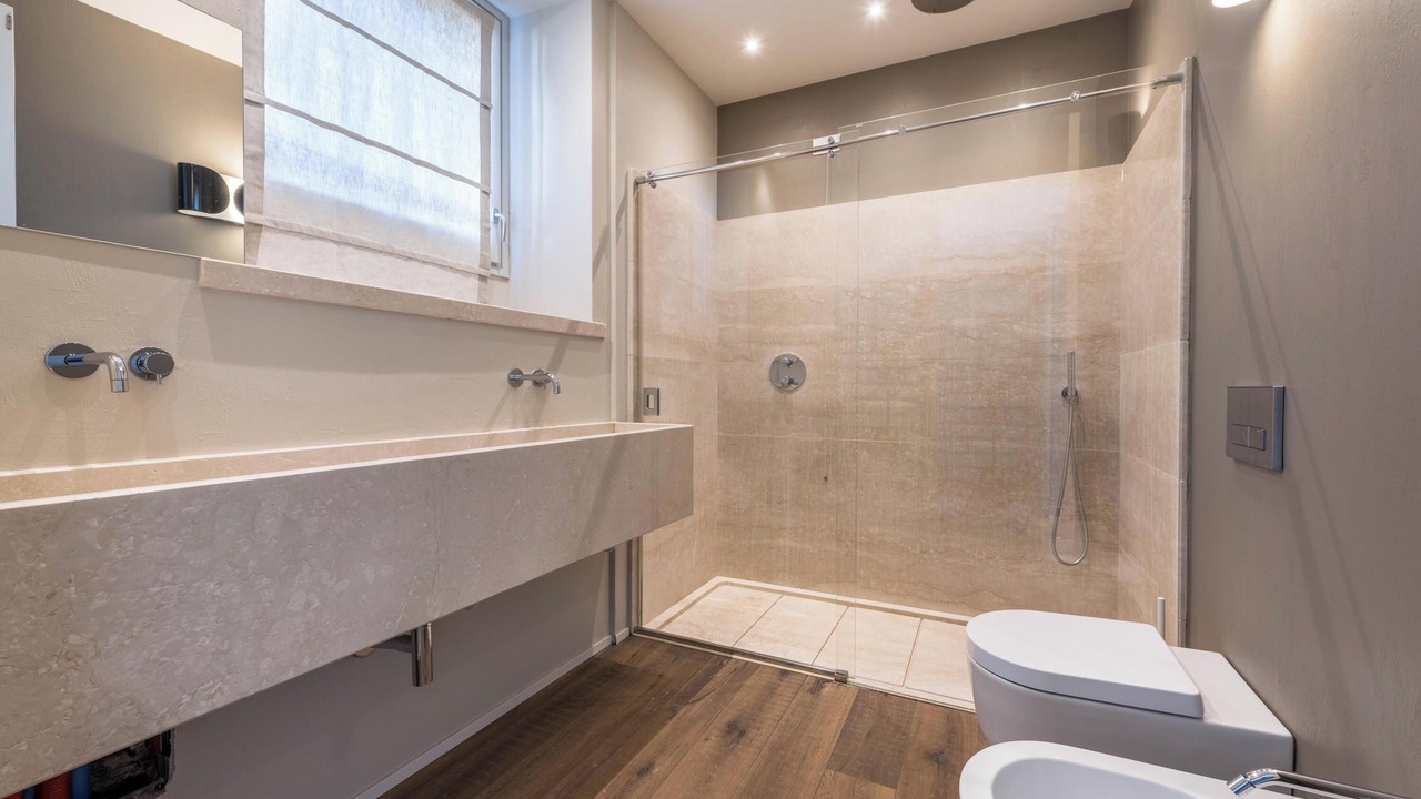 Photo of Bathroom in San Felice del Benaco