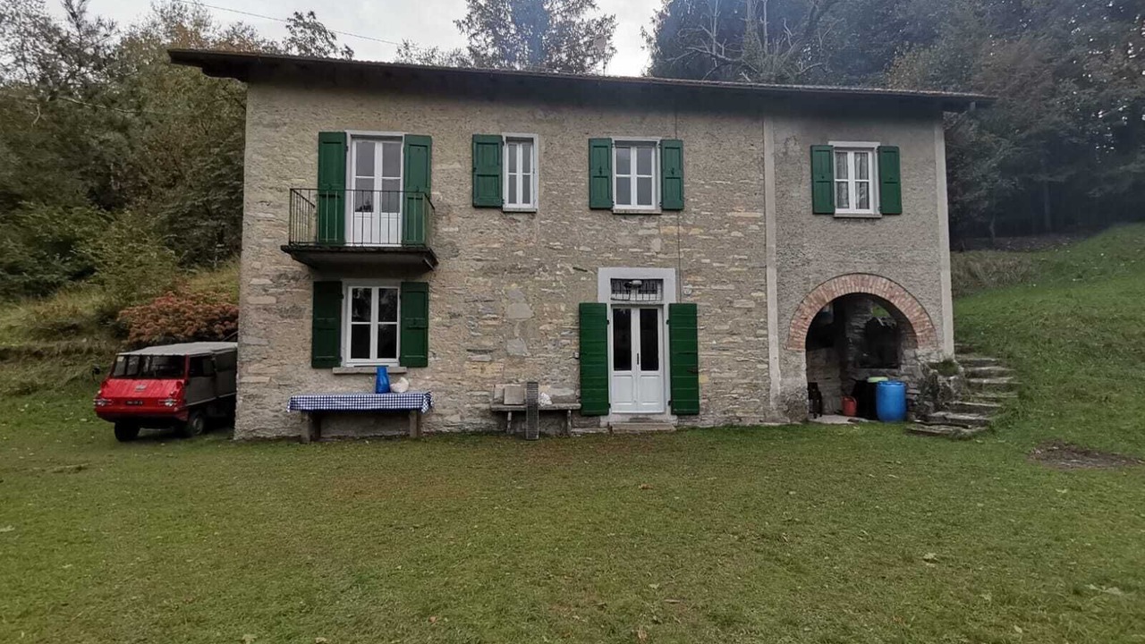 Photo of Outdoor in Torno