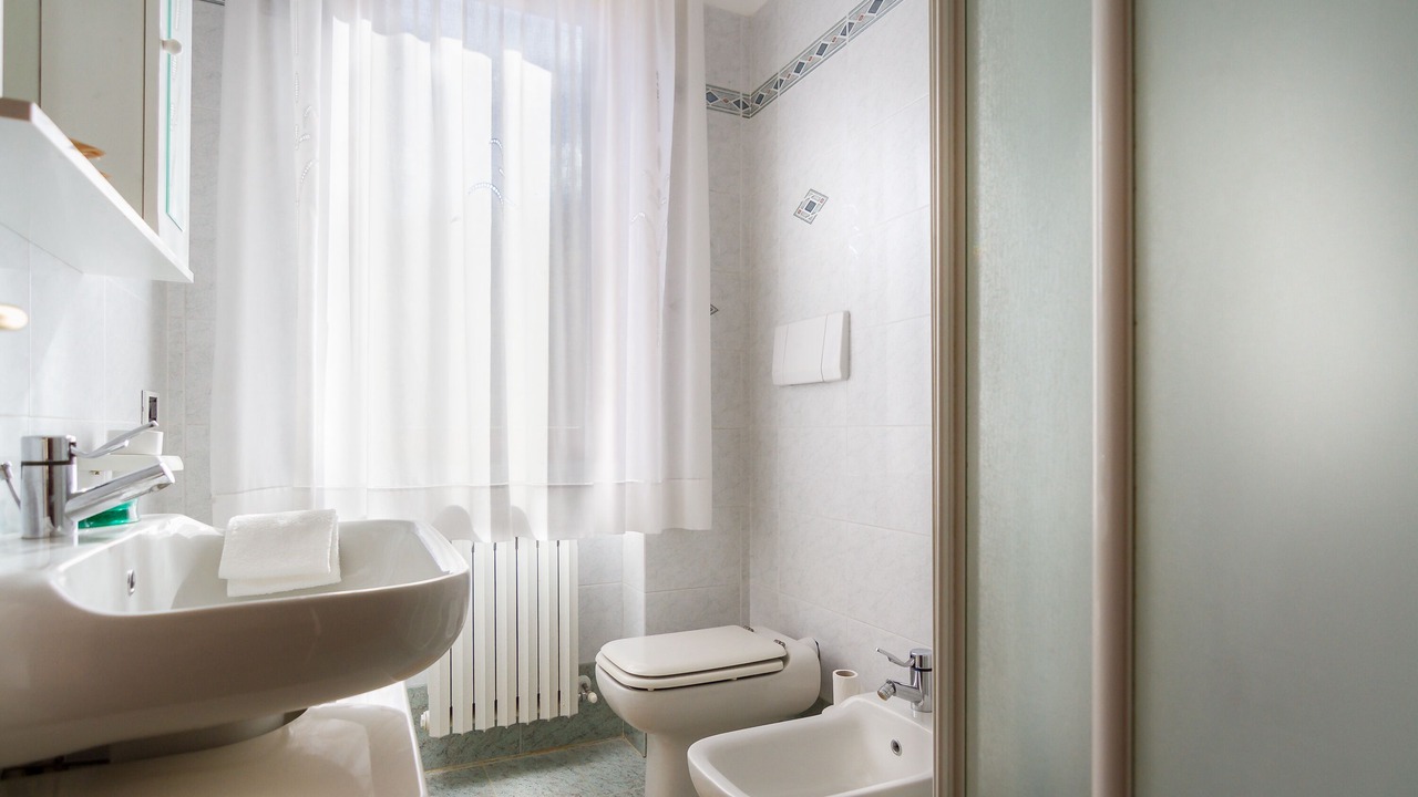 Photo of Bathroom in Albate