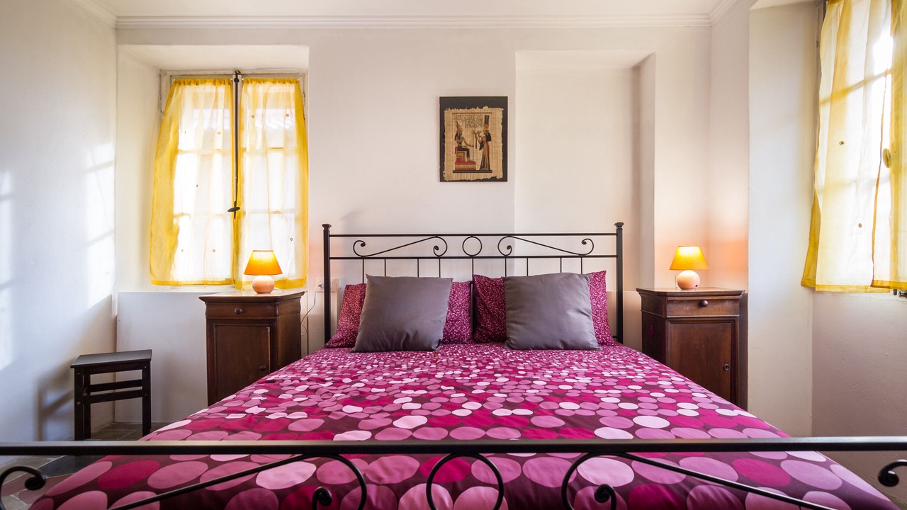 Photo of Bedroom in Torno