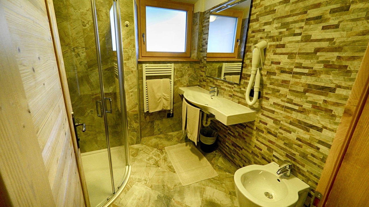 Photo of Bathroom in Teola
