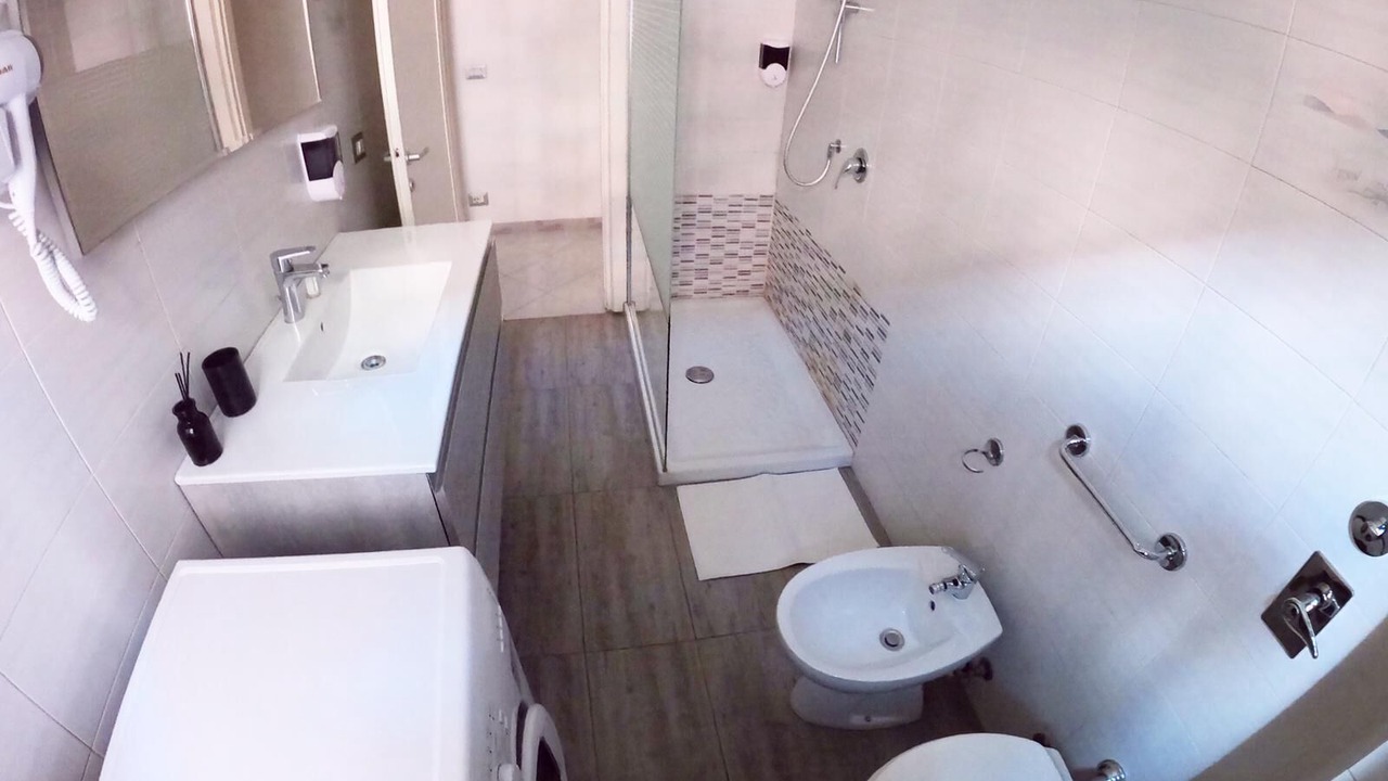 Photo of Bathroom in Gallaratese