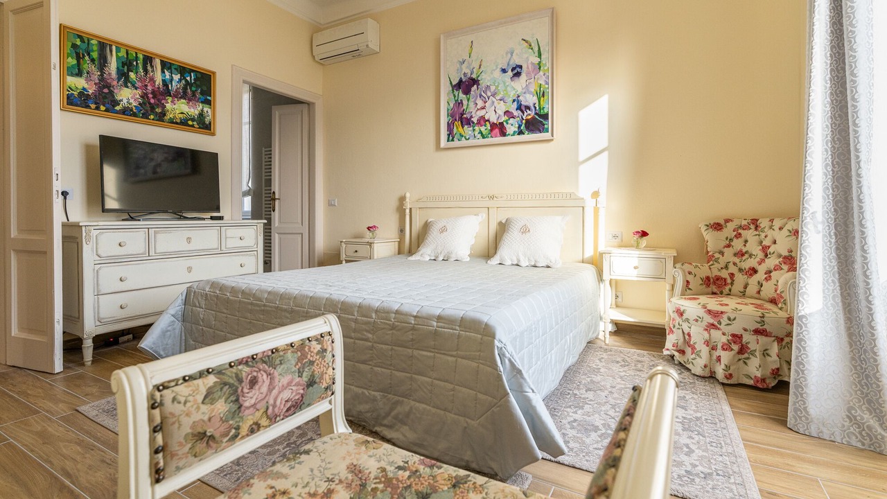 Photo of Bedroom in Cadenabbia