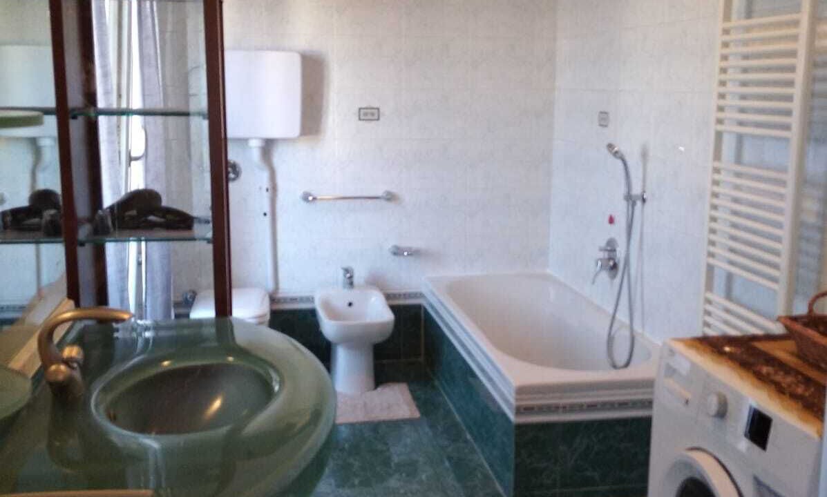 Photo of Bathroom in Bollate
