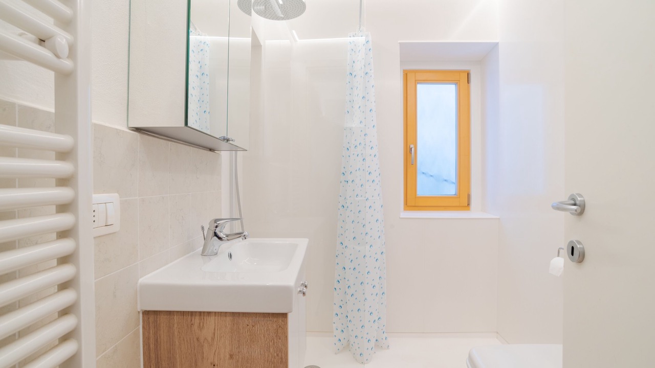 Photo of Bathroom in Calozzo