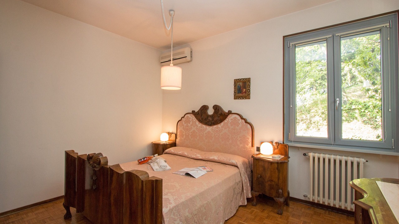 Photo of Bedroom in Soiano del Lago