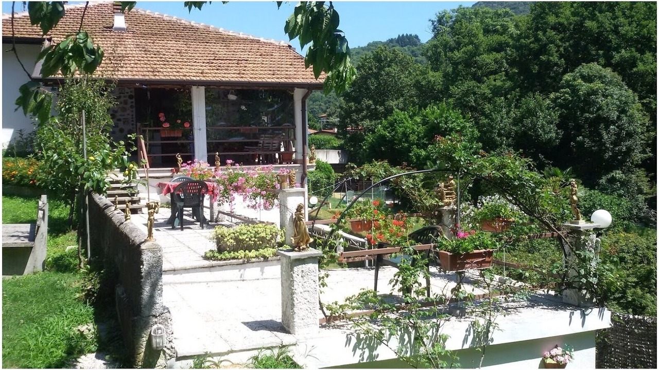 Photo of Patio Balcony in Azzio