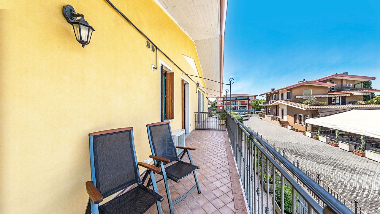Photo of Patio Balcony in Lugana